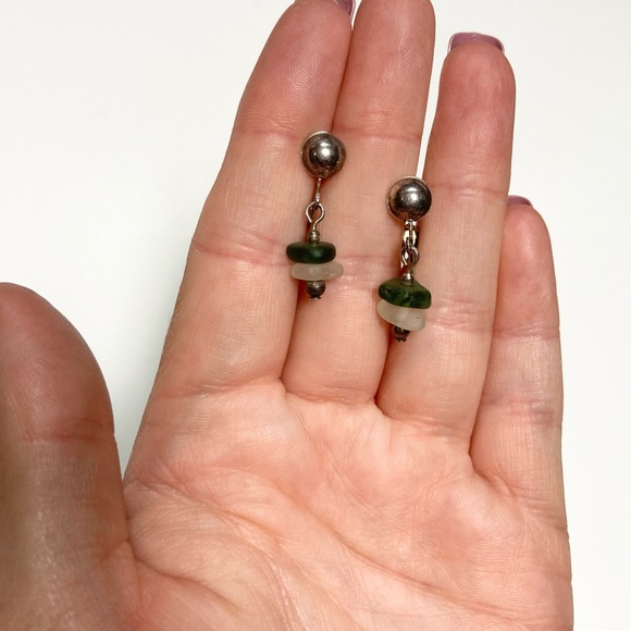 Vintage Sea Glass Sterling Silver Clip On Earrings - Picture 2 of 6